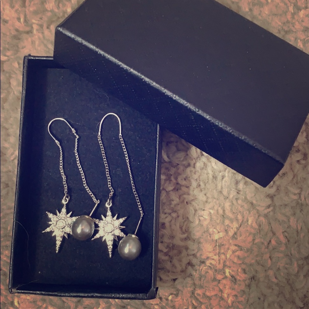 iconic errings